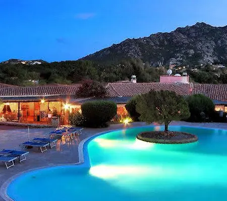Colonna Country & Sporting Club 호텔 4*