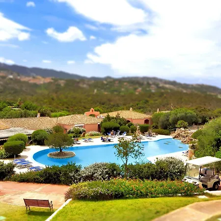 Colonna Country & Sporting Club Hotel 4*