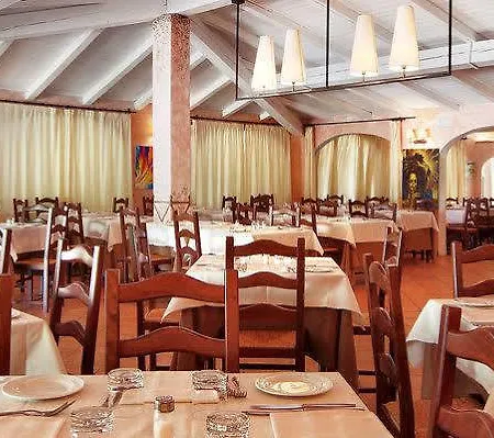 Colonna Country & Sporting Club 호텔 포르투 세르보