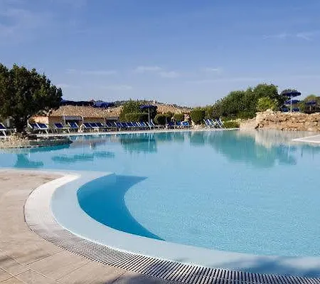 Colonna Country & Sporting Club 호텔 포르투 세르보