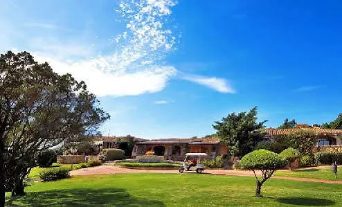 Colonna Country & Sporting Club Hotel